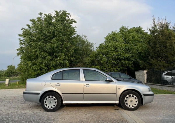 Skoda Octavia cena 14900 przebieg: 230000, rok produkcji 2009 z Śrem małe 742